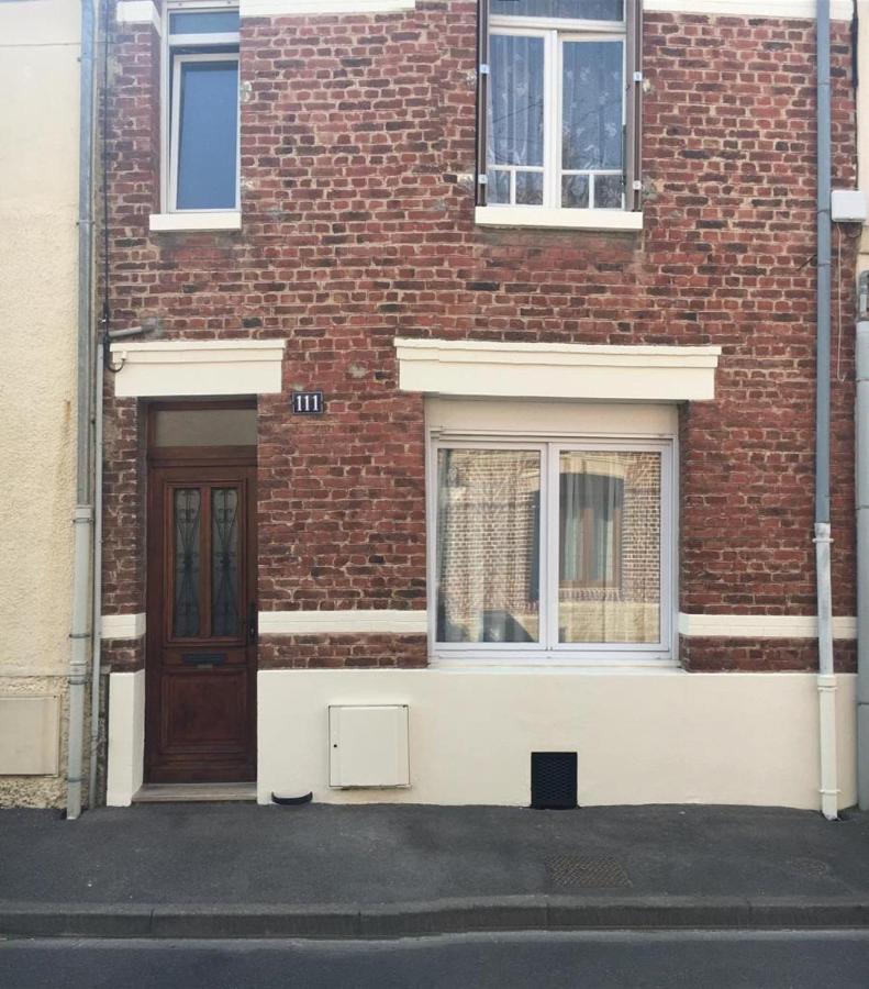 Spacious Quentoinise Town House Saint-Quentin  Exterior foto